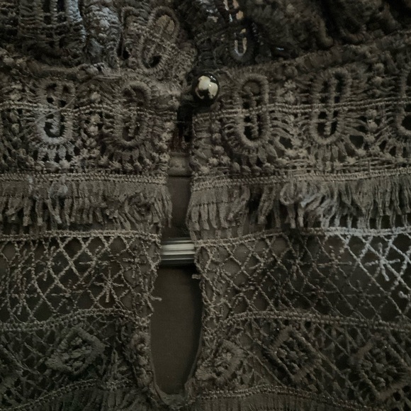 Lovely INA lace blouse - Picture 3 of 6